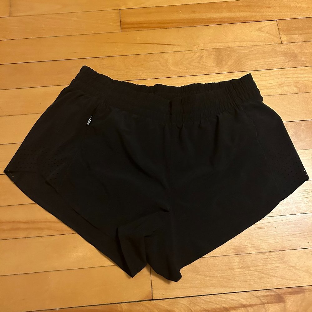Athleta Hustle Short